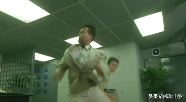 红场飞龙的演员，红场飞龙主演都有谁（新艺城与周润发的风光背后）