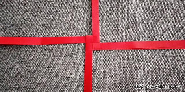 如何用一张纸折纸灯笼，如何用一张纸折纸灯笼视频（用四张纸条做成的折纸灯笼）
