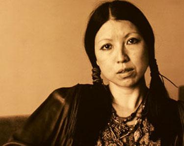 三毛与荷西是如何认识和相知的，三毛与荷西是哪本书（三毛与荷西的爱情告诉我们）