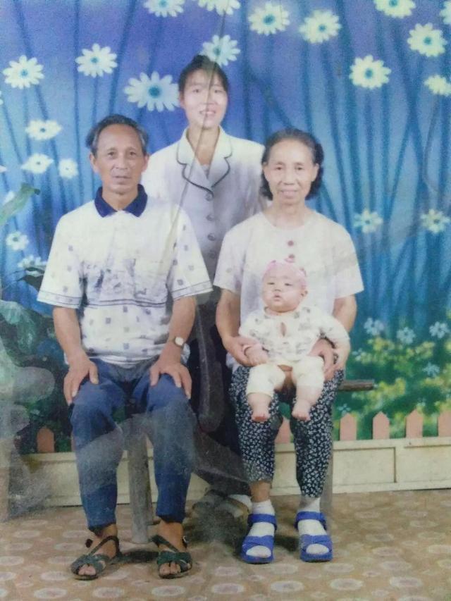 我的老父亲歌词，歌曲我的老父亲刘和刚（我的老父亲）