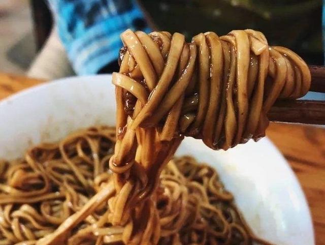 扬州美食有哪些，扬州美食有哪些是用炒,蒸,煎,煮,烧,炖,炸,爆,烤（18家隐藏在扬州的地道好馆子）