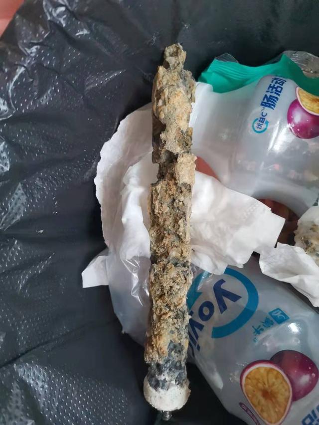 自行更换家用电热水器镁棒，自行更换家用电热水器镁棒多少钱（如何更换电加热式热水器混水器和镁棒）