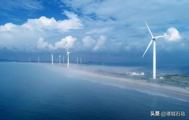 柒彩都市()，柒彩里美食城（徜徉在石岛初秋的那山那片海）