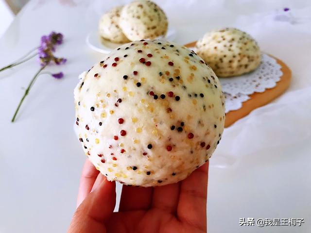 馒头放冰箱冷藏好还是冷冻好，馒头放冰箱冷藏5天还能吃吗（馒头最怕放冰箱冷藏）