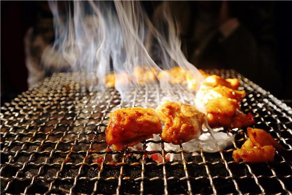 吃肉肉长肉肉的诗句，关于肥肉的诗句（跟着镜头品诗词）