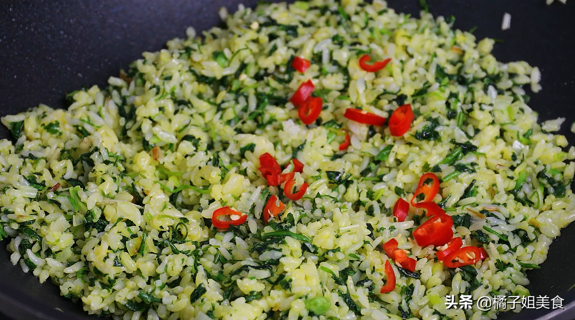 圖片[7]-【蛋黃薺菜炒飯】做法步驟圖 剩米飯的新吃法 簡單易做 全家人-起舞食譜網