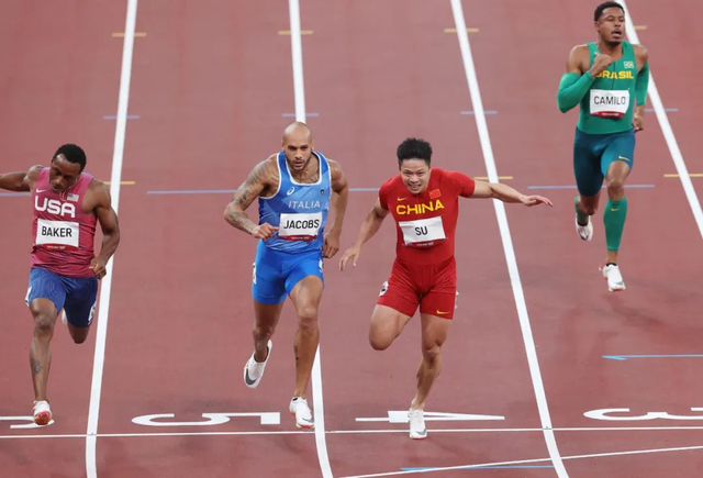 百米赛跑技巧，百米赛跑技巧教案（被质疑9秒99是极限）