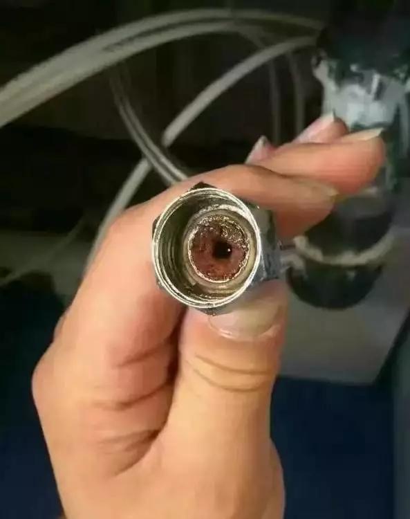 净水器过滤芯多久换一次 净水器过滤芯多长时间换一次，净水器过滤芯多久换一次（不用担心自己喝脏水）