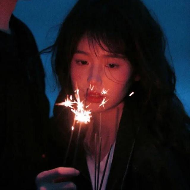 小众情头，微信头像，小众情头（情侣头像，小众情头）