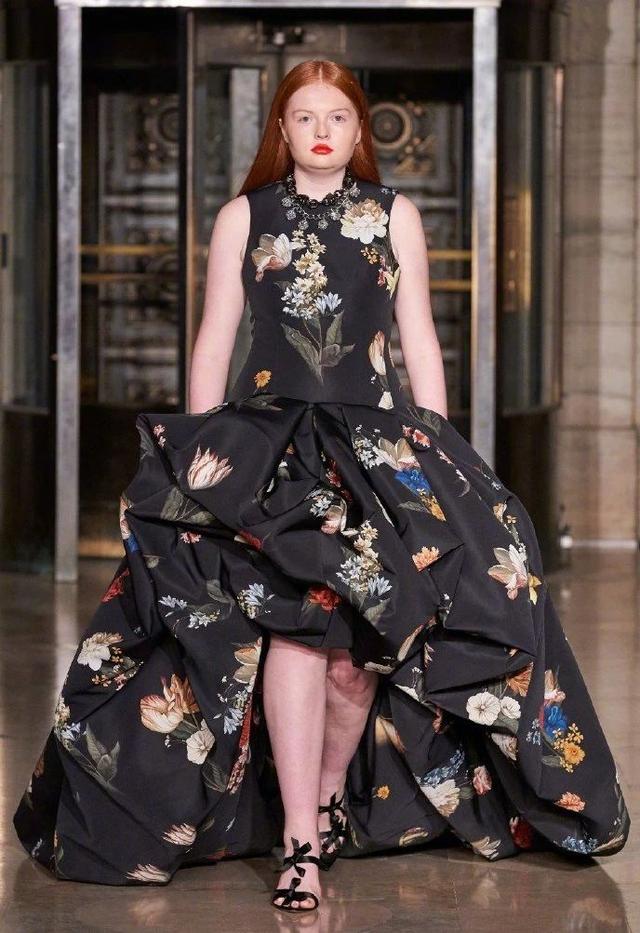 2020年时装周流行风格穿搭，2020年时装流行主题（前两款一般人也能随便穿）