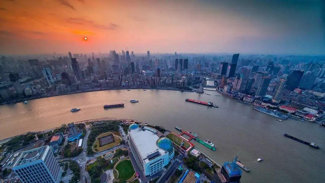 东方明珠在哪里()