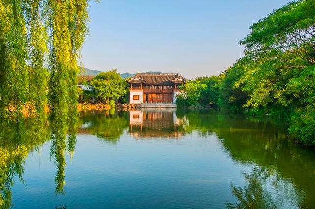 杭州必去的景点，杭州旅游必去景点推荐（杭州旅游十大必去打卡景点）