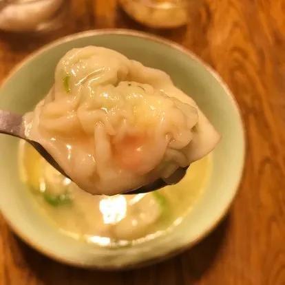鲜肉馄饨馅怎么做，鲜肉馄饨馅做法（这样调馅最香了）