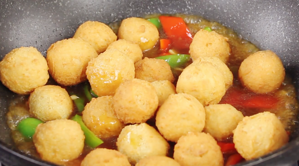 图片[7]-【豆腐丸子】做法步骤图 鲜嫩营养又美味 每次做一大锅不够吃-起舞食谱网