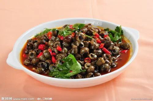 田螺吃多了好不好，吃田螺吃多了会怎么样（喜欢吃田螺竟然吃出肝癌）