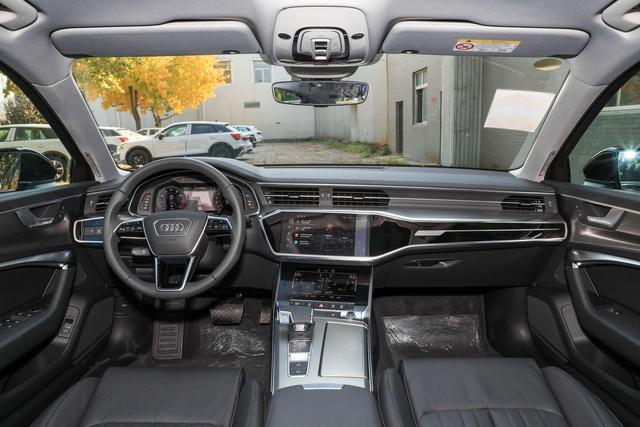 奥迪a6车长多少米，奥迪q7车长宽高是多少（专为成功人士打造的C级车奥迪A6L）