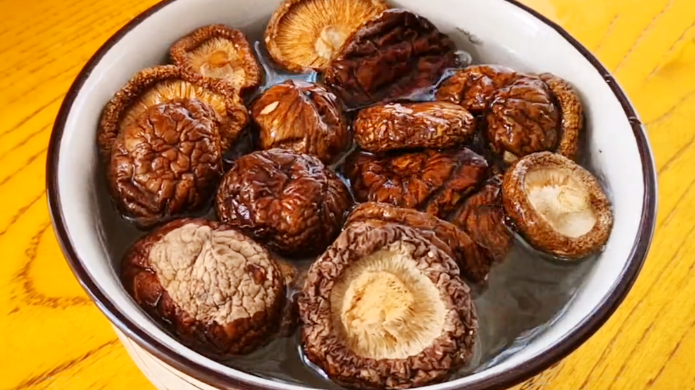 圖片[2]-【蛋皮包糯米飯】做法步驟圖 外焦香里面軟糯 營養(yǎng)又解饞-起舞食譜網(wǎng)