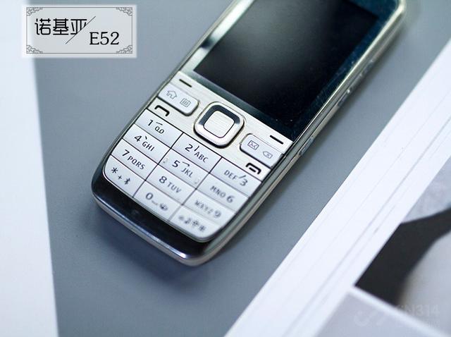 诺基亚全键盘触屏，全键盘的诺基亚手机有哪些型号（“硬核”全键盘诺基亚E系列来打脸了）