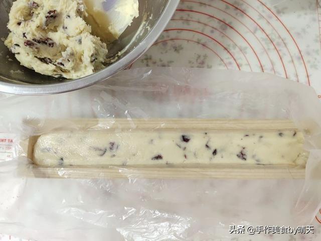 做蔓越莓饼干用什么粉，做蔓越莓饼干用什么粉最好（有面粉就能做甜点）