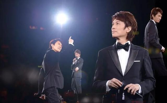 男亲女爱演员表，男亲女爱的演员（黄子华为何有资格成“香港男神”）