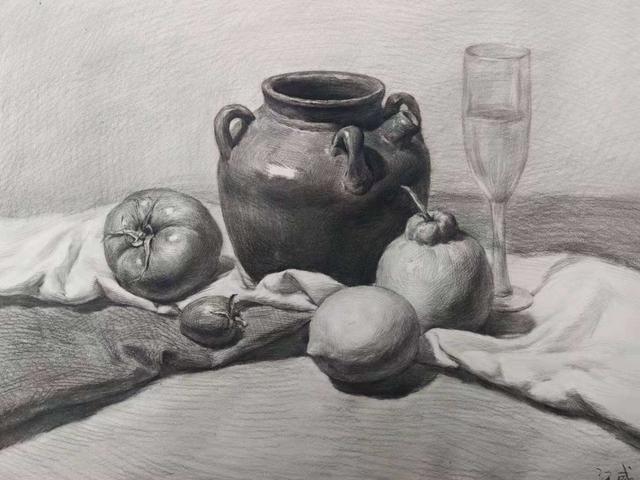 美术生艺考主要考什么内容，美术生艺考多少分可以上一本（美术高考主要考什么）