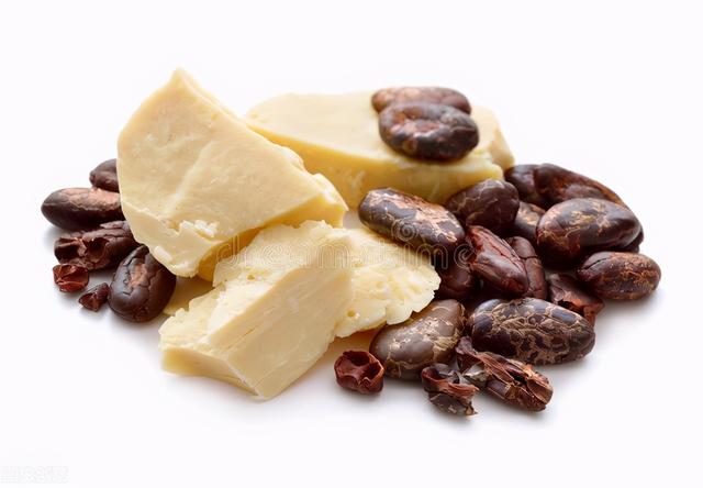 纯可可脂和代可可脂有啥区别，代可可脂和纯可可脂巧克力的区别（可可脂和代可可脂有什么区别）