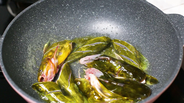 黃丫魚怎麼燒才好吃,黃丫魚怎麼燒才好吃又簡單(黃骨魚這個做法才叫香