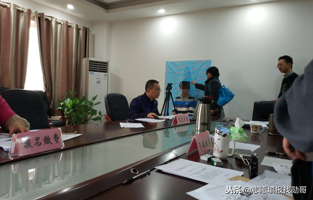 高考复读生怎么报名，复读高考报名怎么报名（2018年高考报名最全实用攻略）