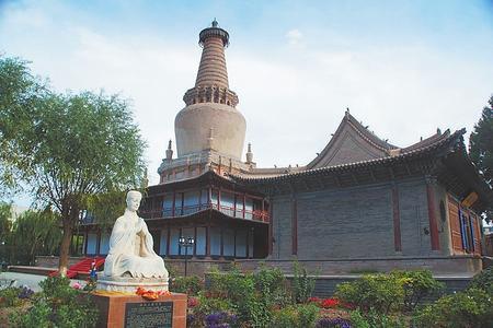 张掖大佛寺睡佛简介，张掖大佛寺卧佛的简介（丝绸之路上的千年古刹——张掖大佛寺）