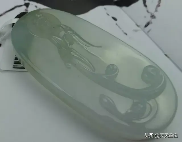 翡翠观音的寓意是什么，翡翠观音的寓意和佩戴的好处（史上最全翡翠观音种类大全）