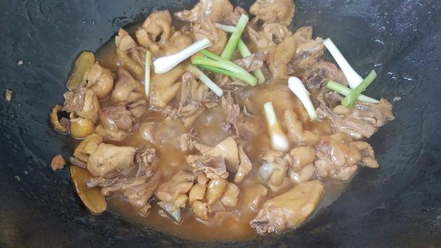 怎么做鸡块，怎样炖鸡块好吃又简单（简单做法2分钟学会）