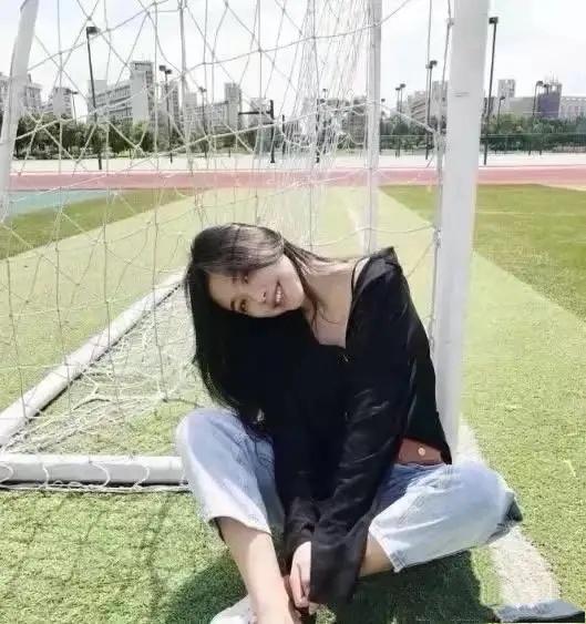 很甜很撩的句子撩男生，很甜很撩男生的句子（把对象撩的不要不要的）