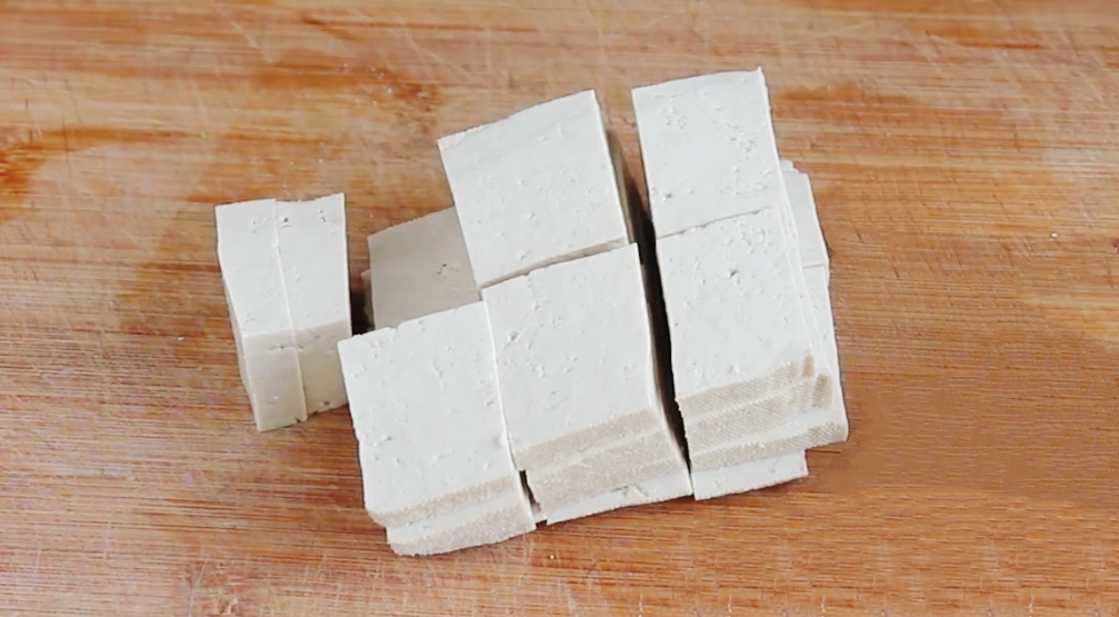 图片[3]-【白菜炖豆腐】做法步骤图 营养又美味 连汤都能喝完-起舞食谱网