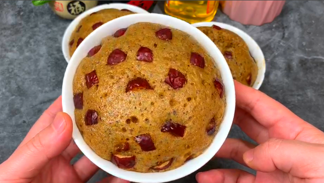 发糕的家庭的做法，红糖发糕的家庭做法（比蛋糕简单好吃）