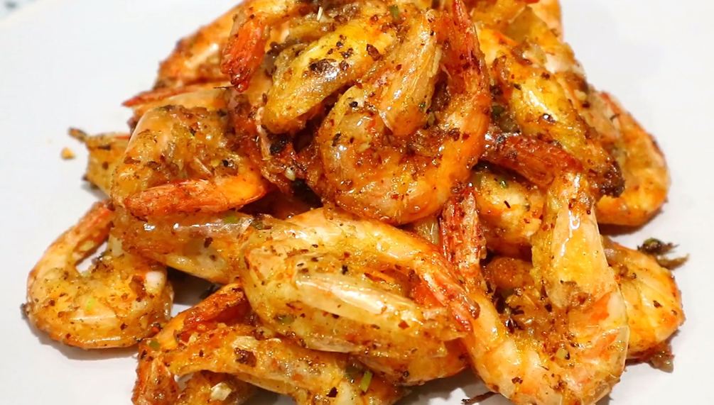 【椒盐虾】做法步骤图 下酒又下饭 一盘不够-起舞食谱网