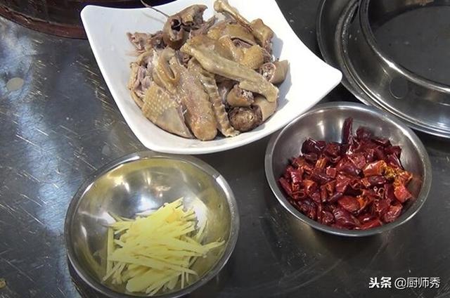 固始鹅块的做法，固始鹅块正宗做法要不要焯水（厨师长教你一道名菜：汉鹅块）
