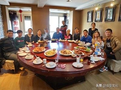 新年表情包来了――姨姨~叔叔~表哥表姐~姑姑姑父，叔叔阿姨再见表情包（难道姑姑和姨姨不一样亲近吗图片）