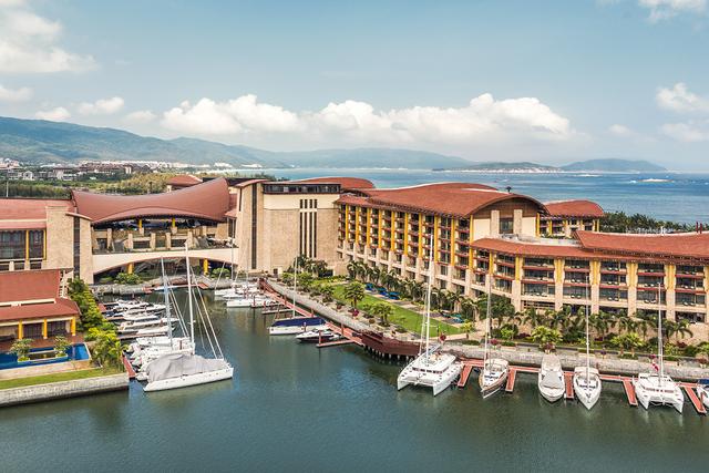 为什么大家纷纷逃离三亚，原住民和外地人纷纷出逃