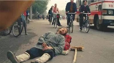 1981年属鸡人永远最旺的数字，1981年属鸡的幸运数字和颜色（时光记忆：1981年的中国）