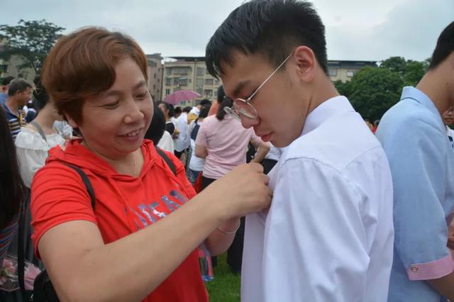 成人礼祝福短语，成人礼简短祝福语（以梦为马）