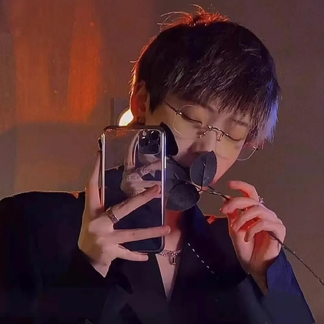 小众情头，微信头像，小众情头（情侣头像，小众情头）