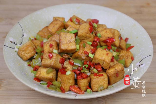 豆腐怎么烧好吃，豆腐的六种好吃的做法（蚝油烧豆腐的家常做法）