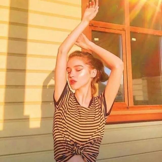 超酷的欧美女神像，爱死了！，超酷的欧美女神像图片（假如我年少不自卑）