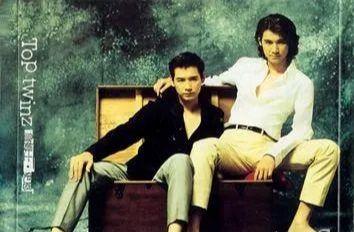 周星驰的老婆叫什么，他是周星驰电影的小人物（谁是周星驰的老婆）