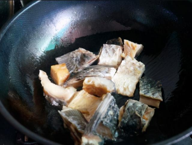 腊鱼可以不放辣椒蒸吗，原来是这一步做错了
