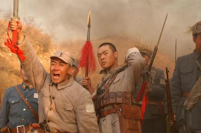 演员张桐的个人资料，张桐个人资料（张桐个人资料简介(身高/生日/年龄)关思婷）