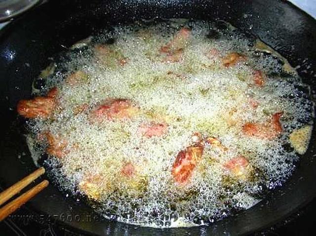 麻辣排骨的做法，香炸排骨的做法（这是一道孩子最爱的菜）