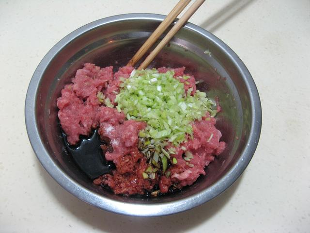 馄饨馅做法有哪些，馄饨馅有哪几种做法（23年馄饨老店的馅料配方大全）