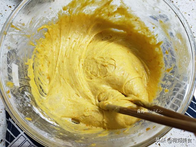 南瓜发糕怎么做，如何做南瓜发糕（教你在家做南瓜发糕）