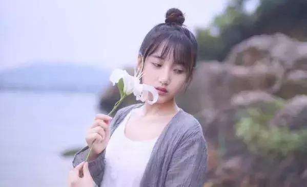 一个人心累伤感说说，10句一个人心累伤感说说（一个人心累失望的说说）